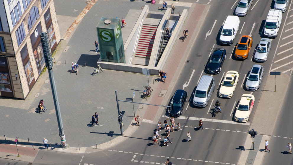 Luftschadstoffe aus dem Straßenverkehr schaden der Gesundheit. 